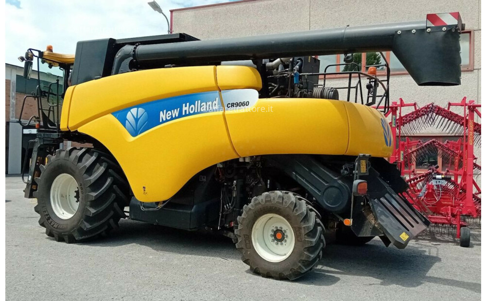 New Holland CR 9060 ELEVATION Używany - 6