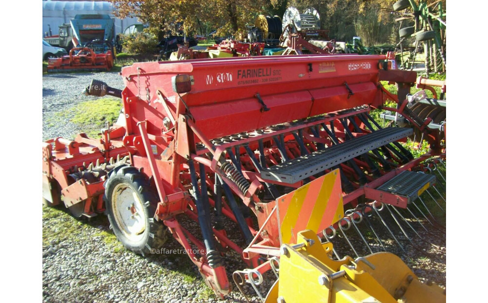 Gaspardo M 300 F23 + Kuhn HR 3003 D Używany - 3