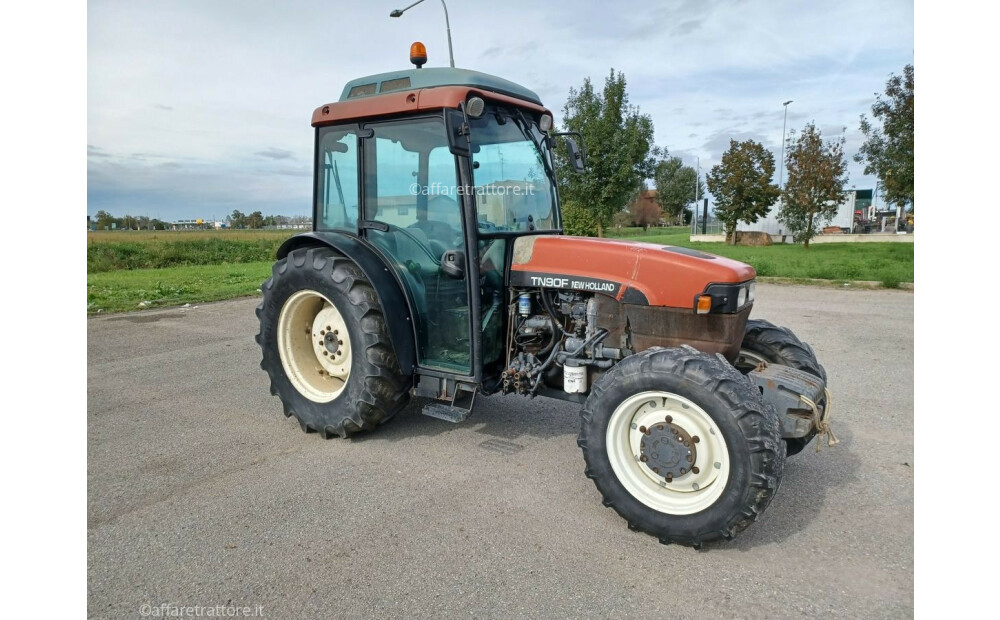 New Holland TN90F Używany - 4