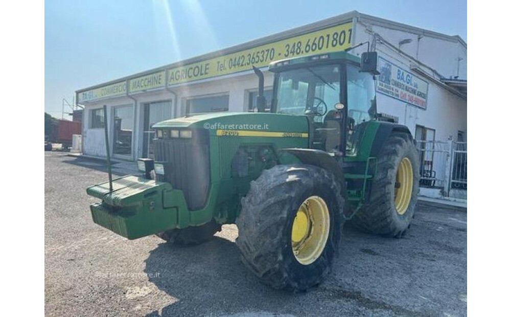 John Deere 8200 Używany - 1