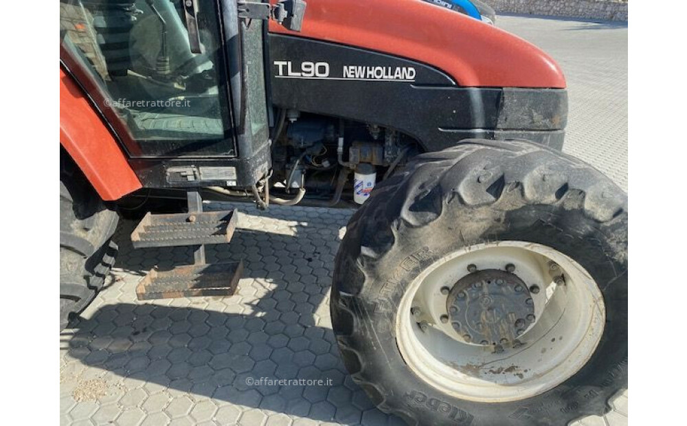 New Holland TL 90 Używany - 3