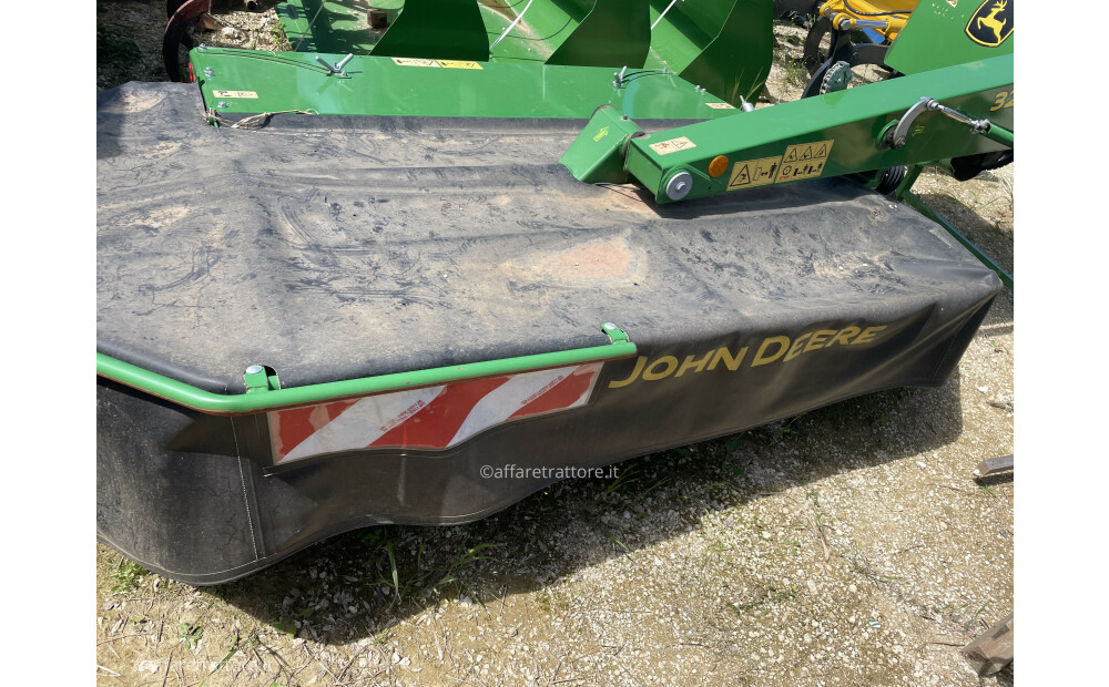 John Deere 324 A Usato - 4