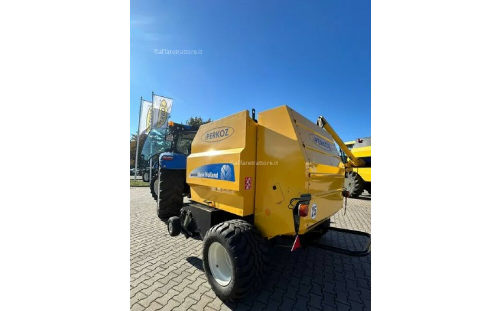 New Holland BR6090 Używane - 3