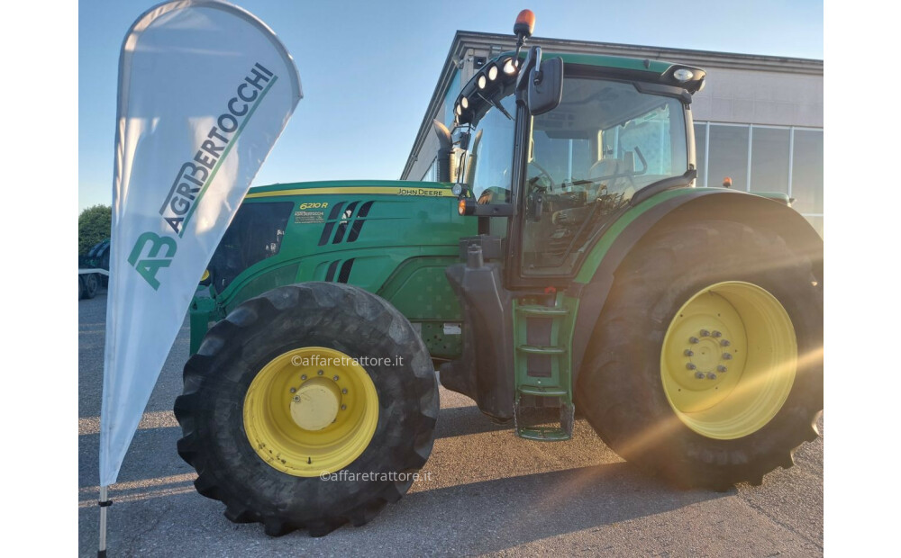 John Deere 6210R Usato - 1