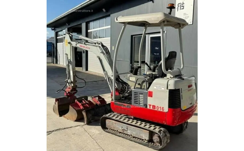 Takeuchi TB016 Używane - 7