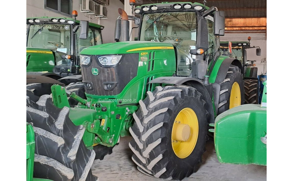 John Deere 6250R Używane - 2