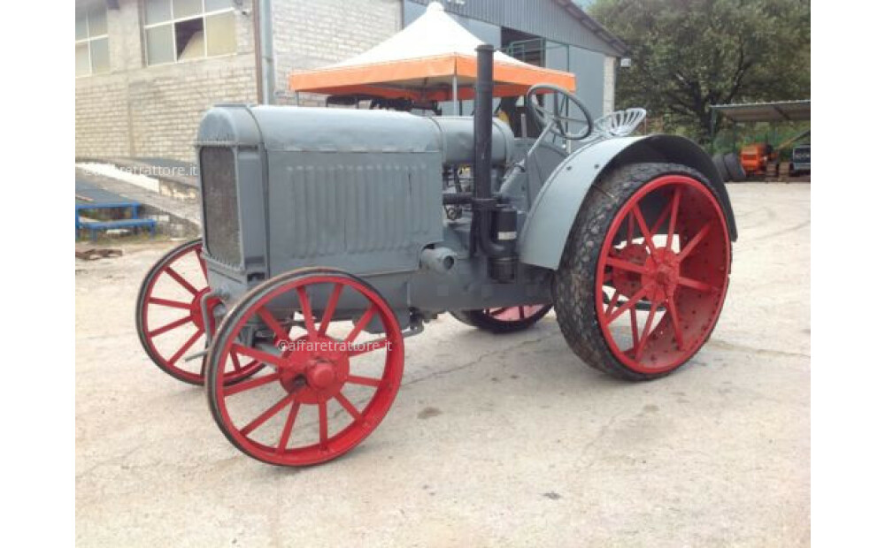 International Harvester IH Używany - 3