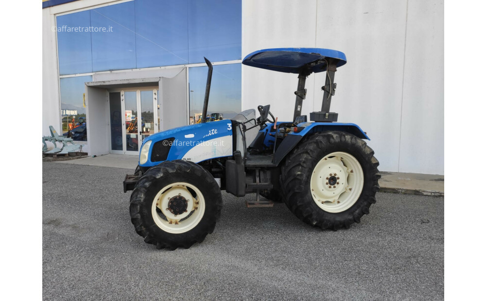 Używany ciągnik New Holland TL 80 - 3