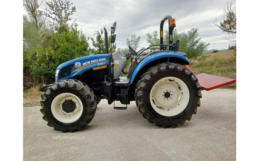 New Holland TD5.115 rops Nowe - 2