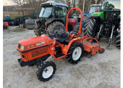 Kubota Bulltra B1 15 z kopaczką używana