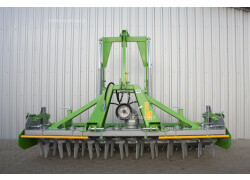 Bomet Kreiselegge / Power harrow / Herse rotative / Erpice rotante / Роторная борона / Brona wirnikowa 3 m Nowy