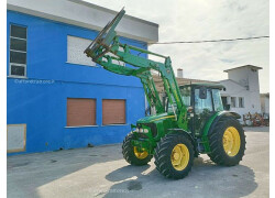 John Deere 5820 Używany